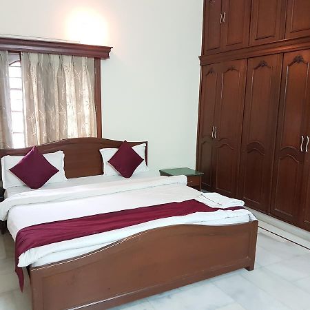 Hotel Alpine Glow Residency Crest Hyderabad Exterior foto